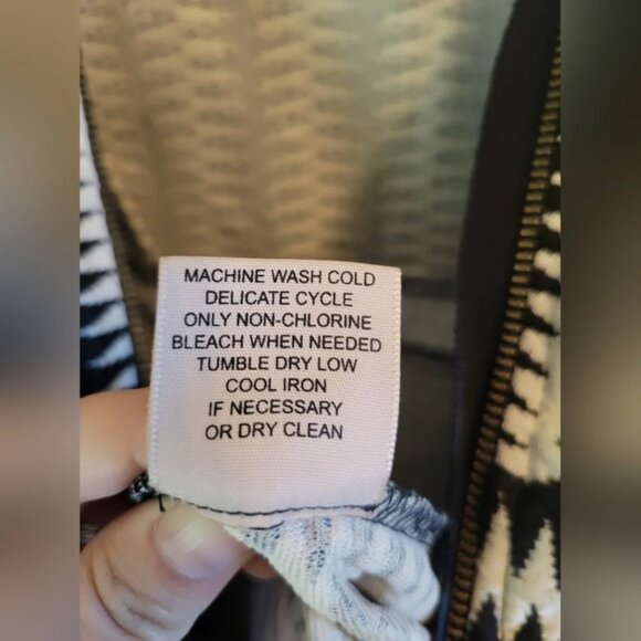 Philosophy Knit Sleeveless Midi Dress - Picture 6 of 7